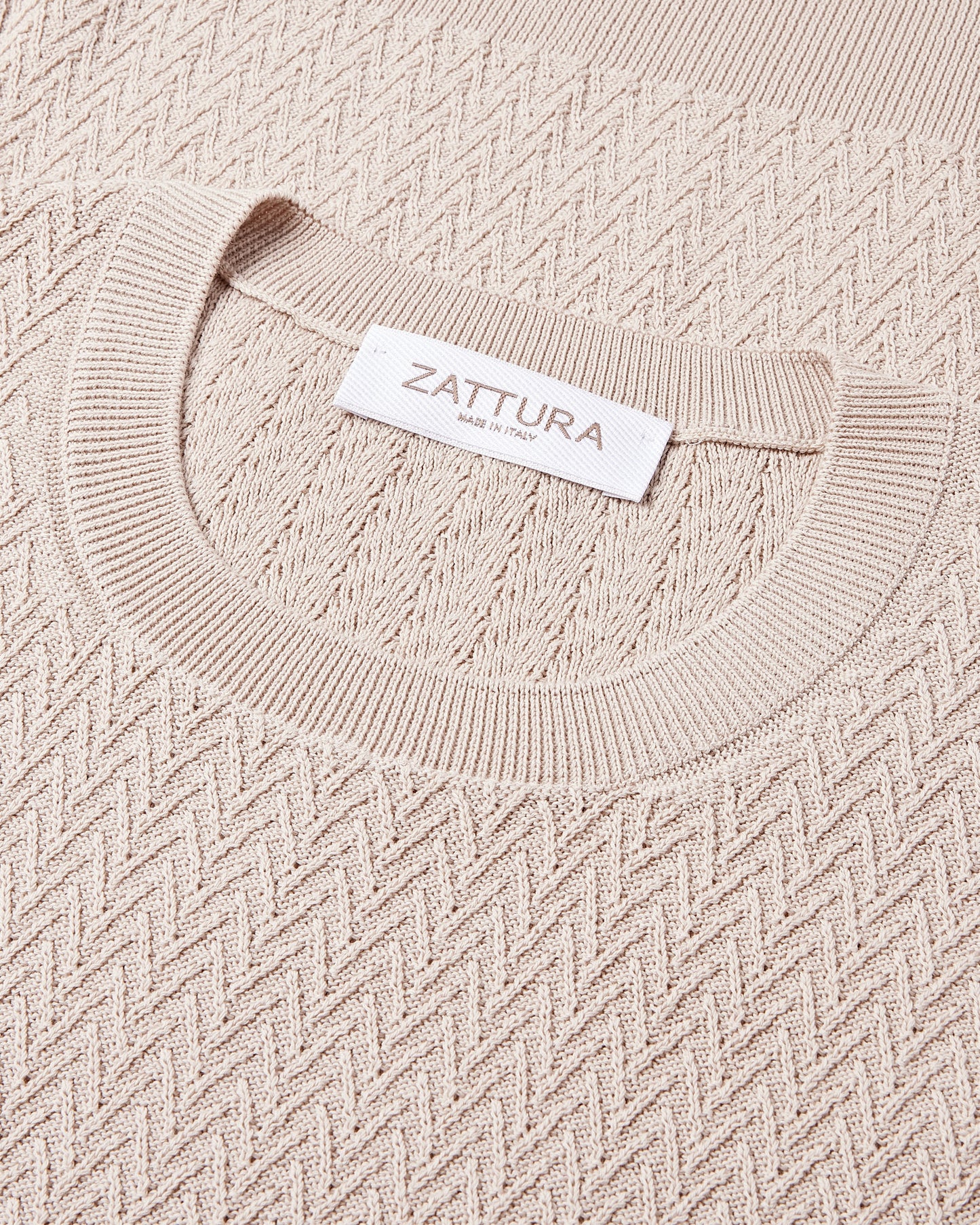 Short Sleeve Crew Neck Textured Knit T-shirt (Beige)