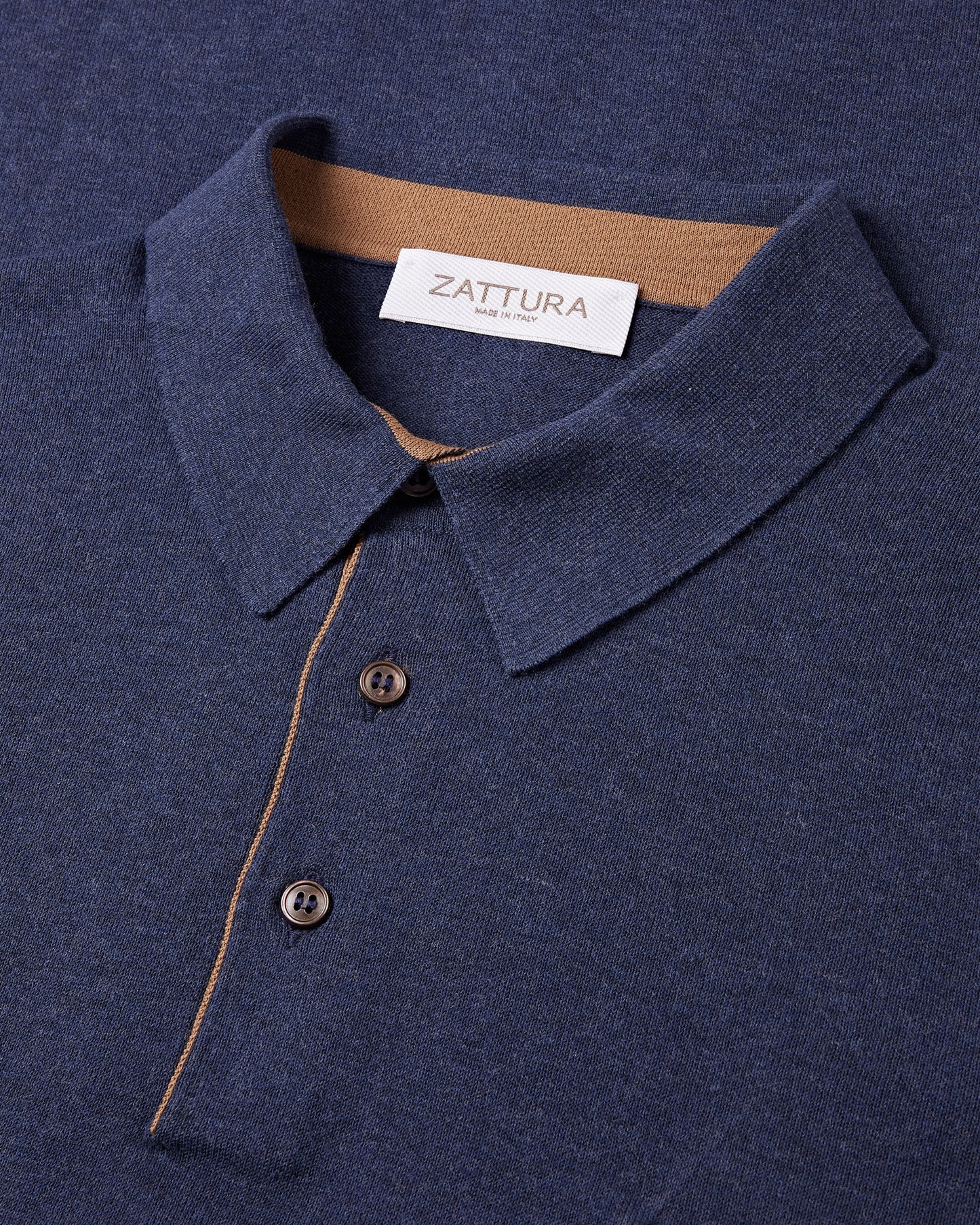 Knitted Short Sleeve Contrast Lined Button Polo (Neutro Blue)