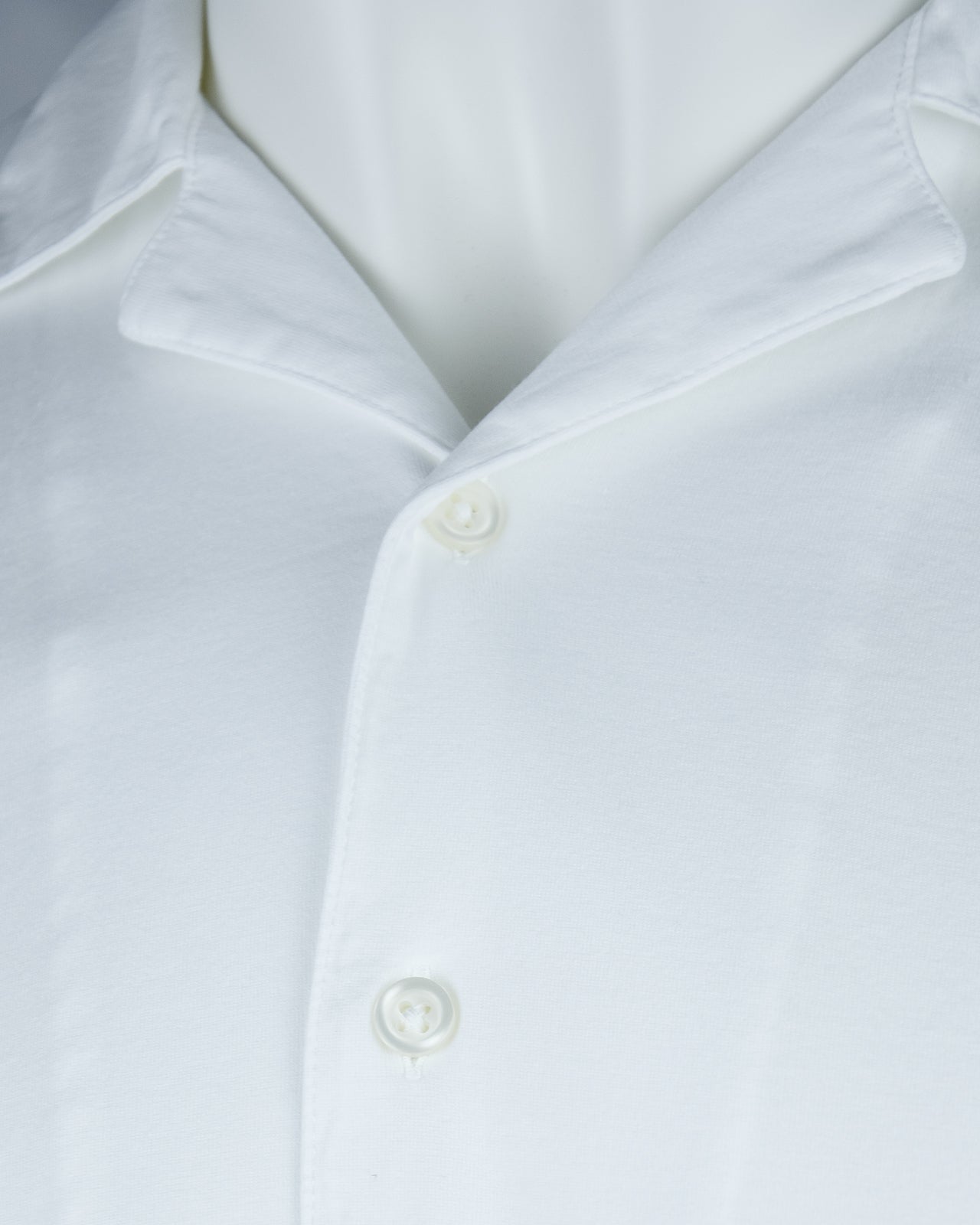 Zattura Relaxed Fit Short Sleeve Cuban Shirt (White)