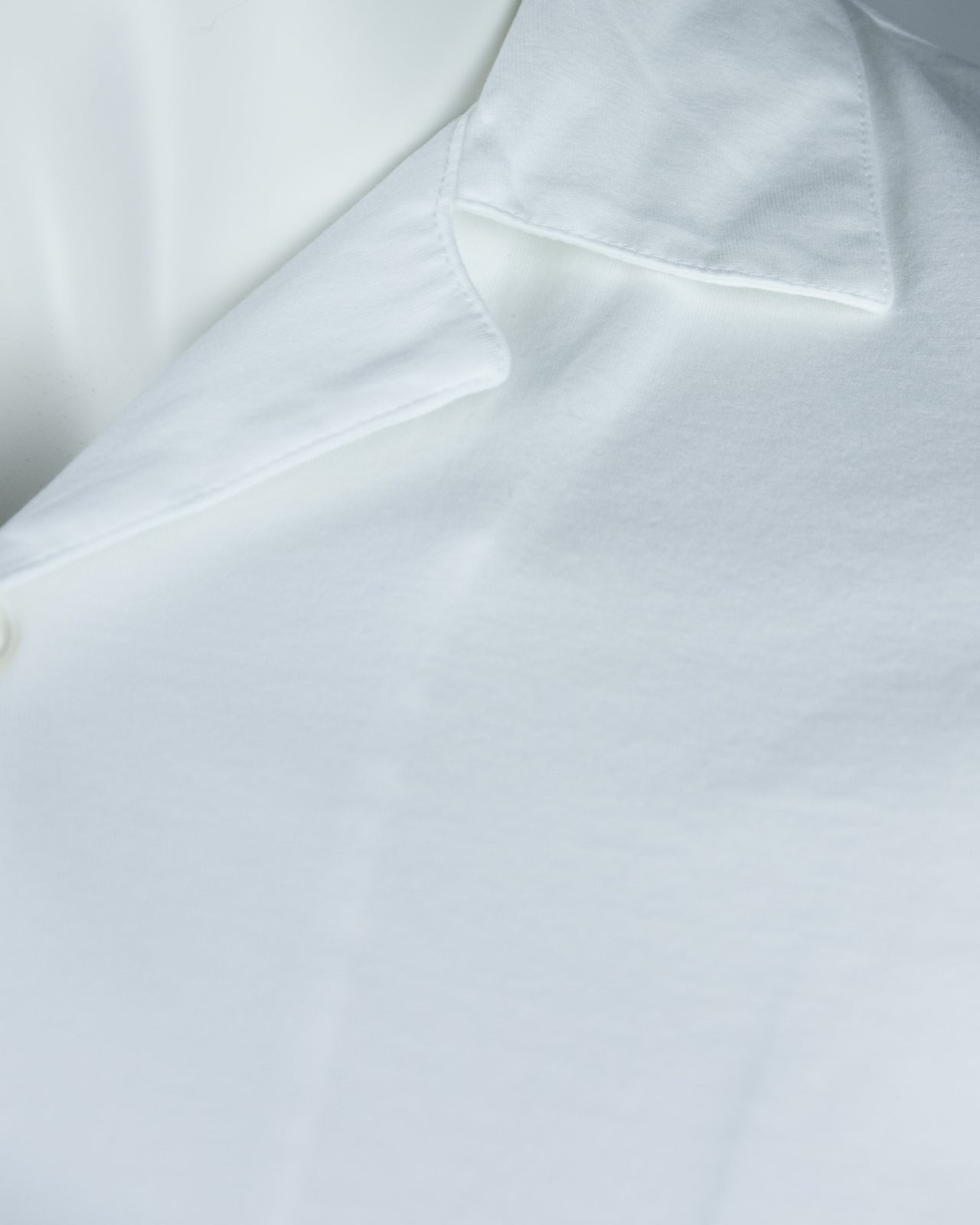 Zattura Relaxed Fit Short Sleeve Cuban Shirt (White)