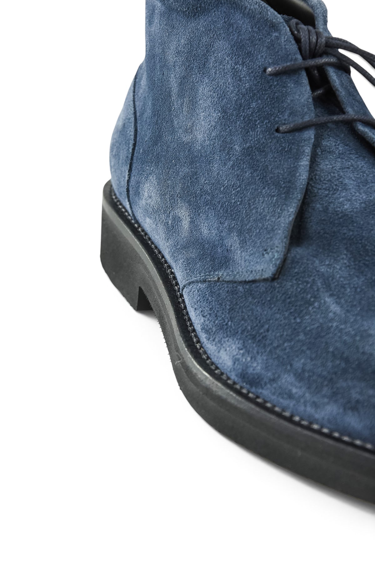 Zattura Suede Chukka Boot With Vibram Sole (Navy)